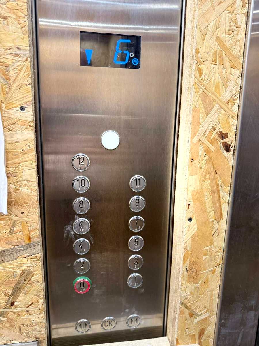 1877746971079952