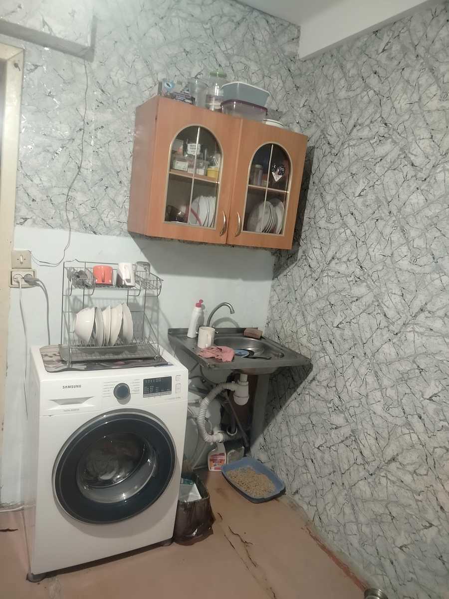 1877747528028259