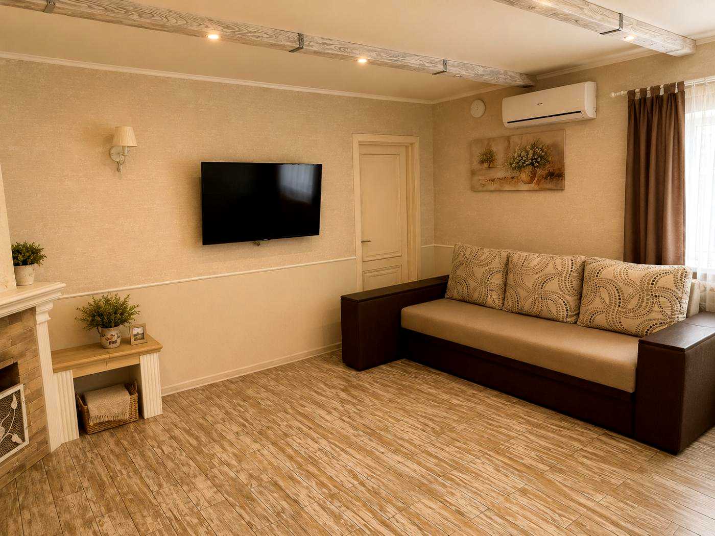 1877748739790358