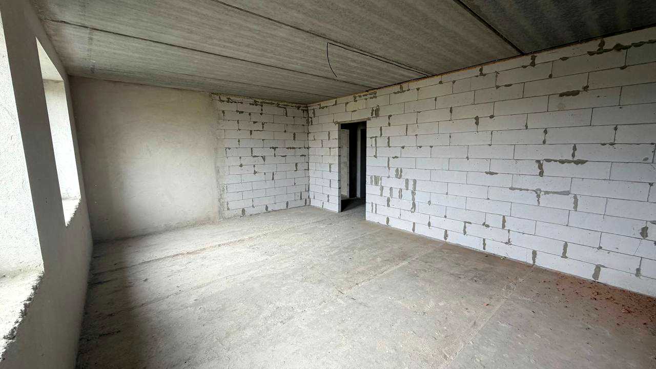 1877748944506135