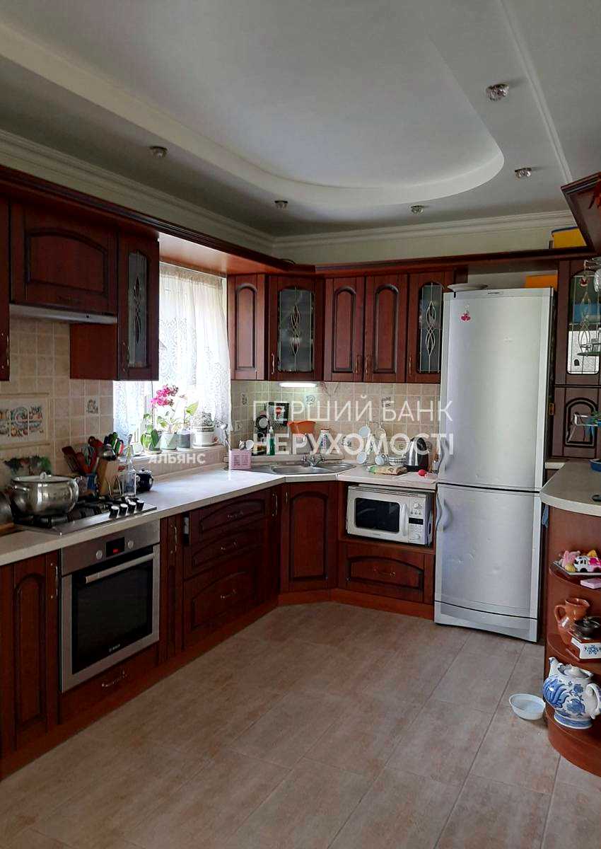 Дом по адресу ул. Харьковская (площадь 150 м²) Дом по адресу ул. Харьковская (площадь 150 м²) - Atlanta.ua