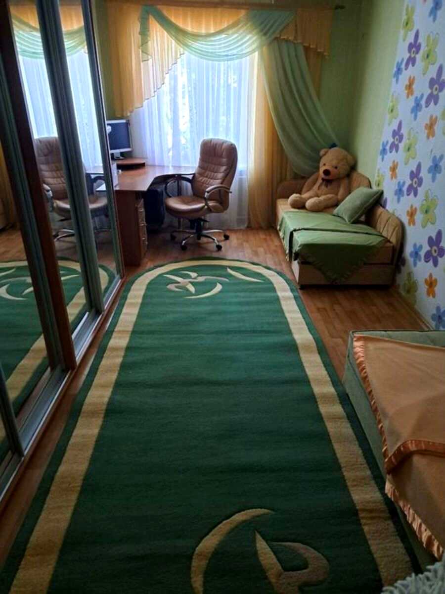 1877749804937542
