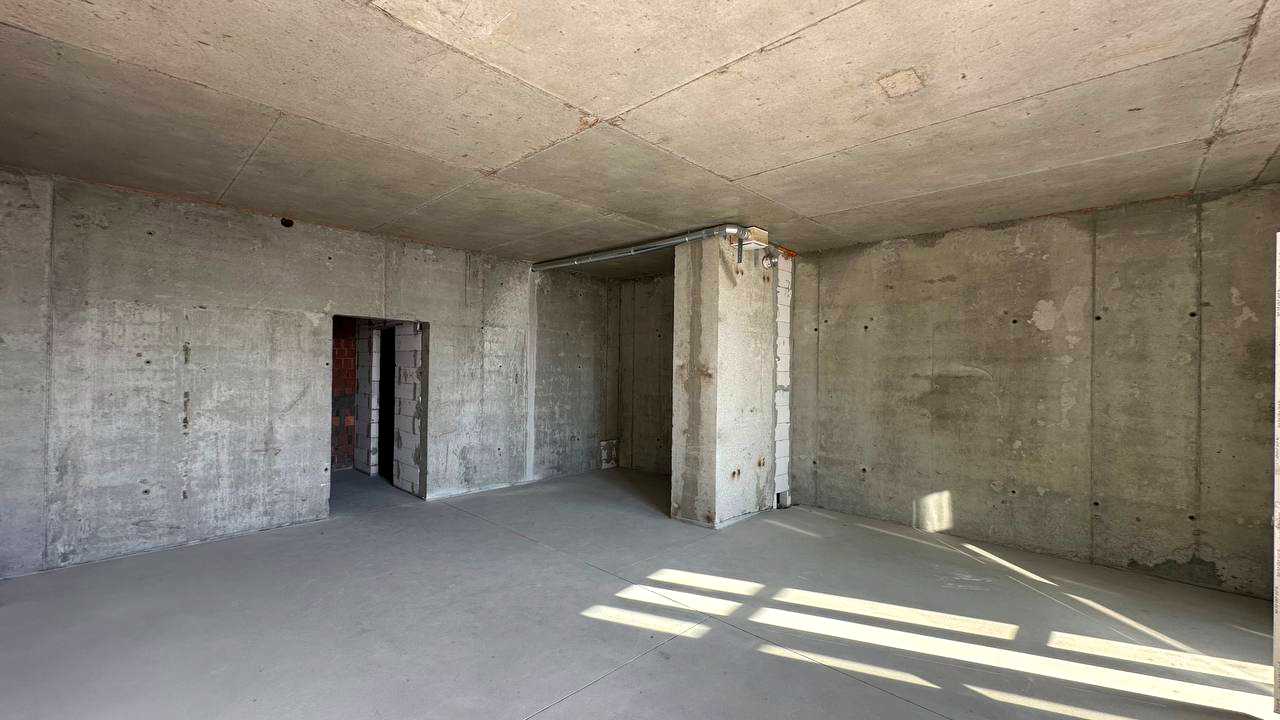 1877750859016234