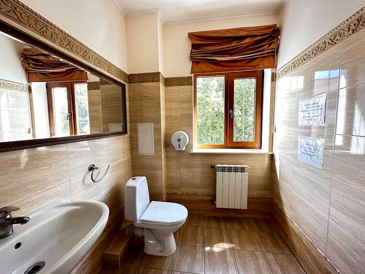 1877752895050584