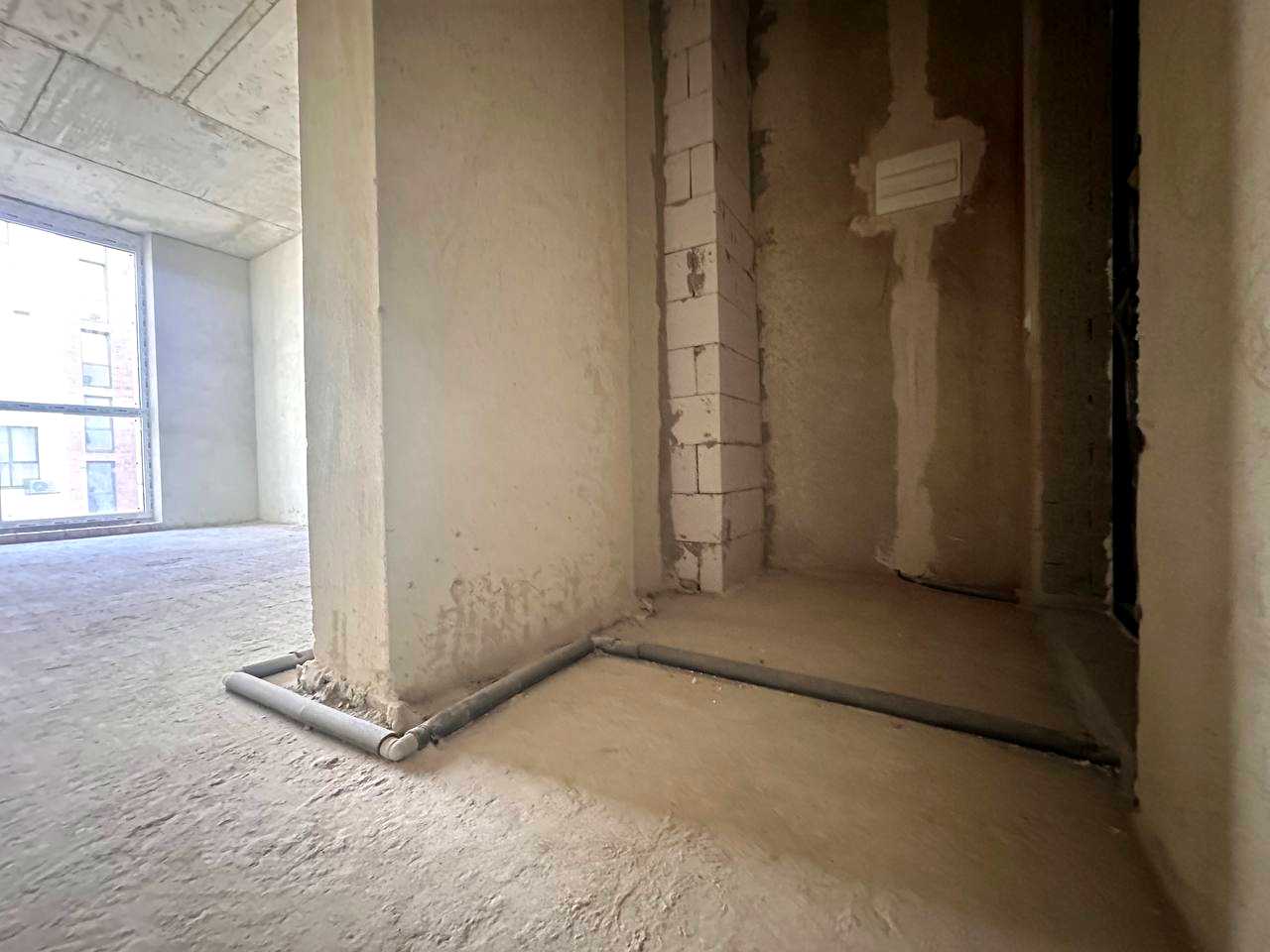 1877753602345617