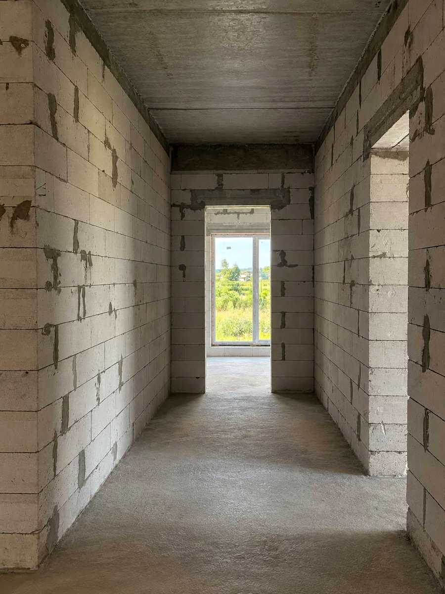 1877753861192092