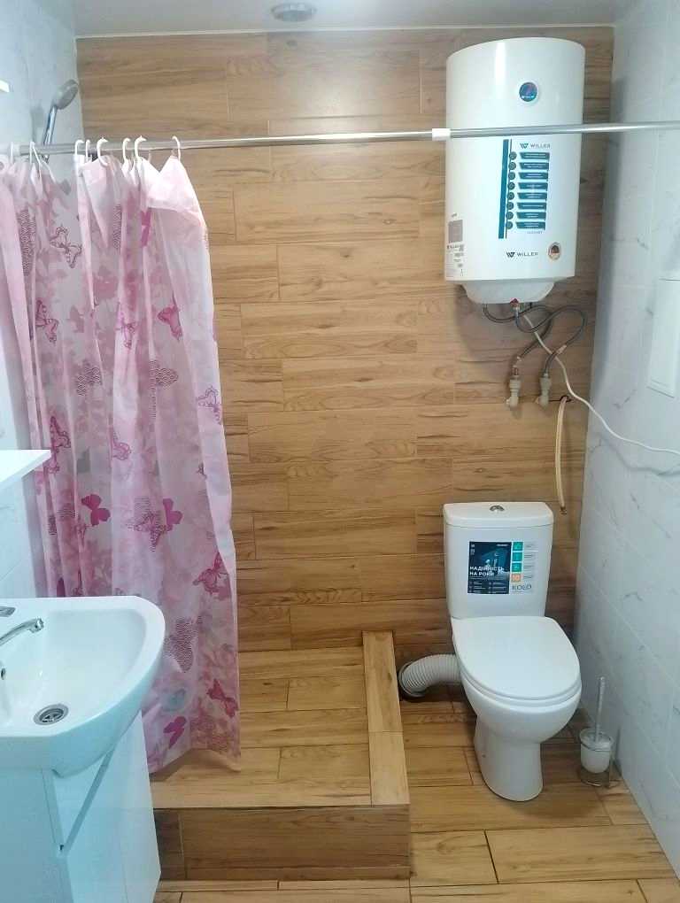 1877754082663381
