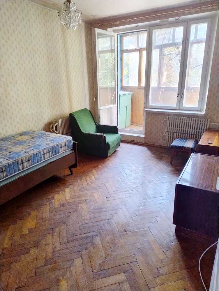 1877754142199661