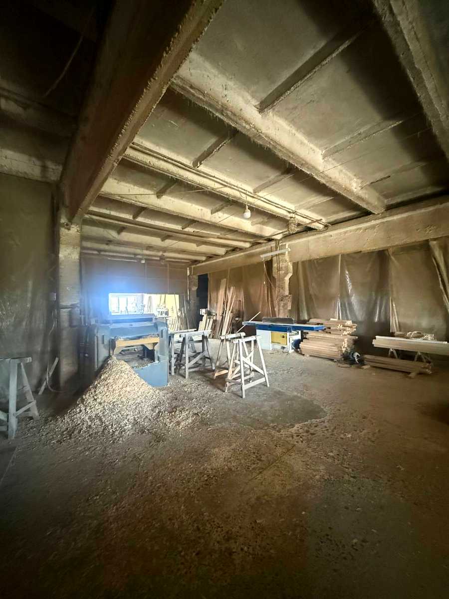 1877754480343240