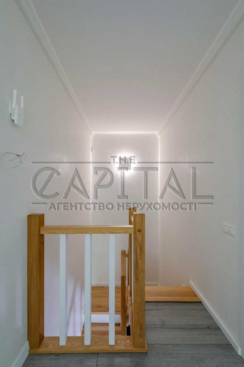 1877755052807931