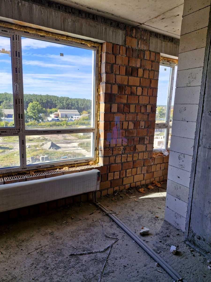 1877755105719108