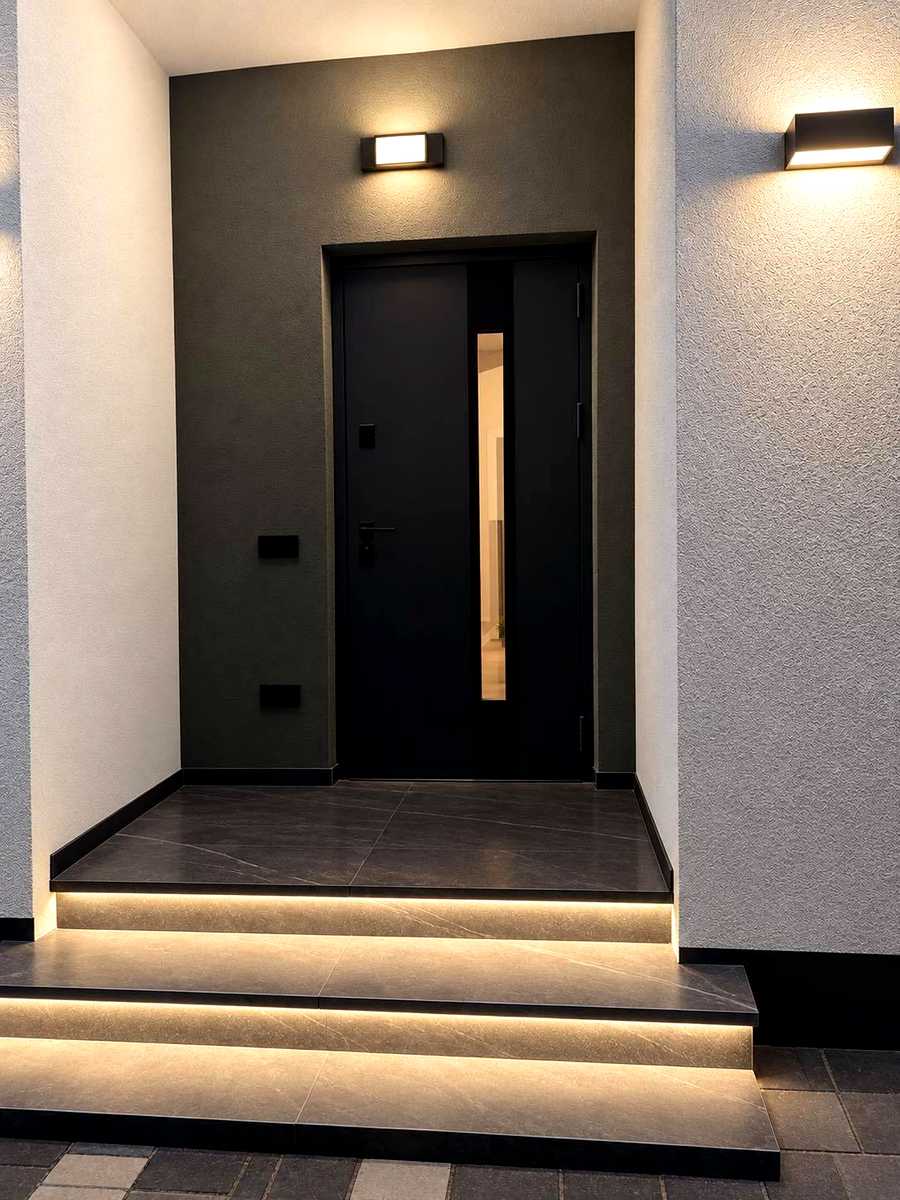 1877756155585623