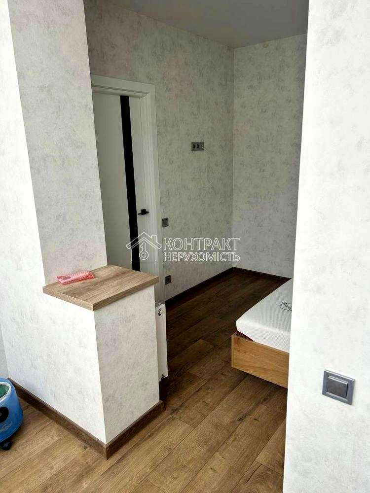 1877756718231648
