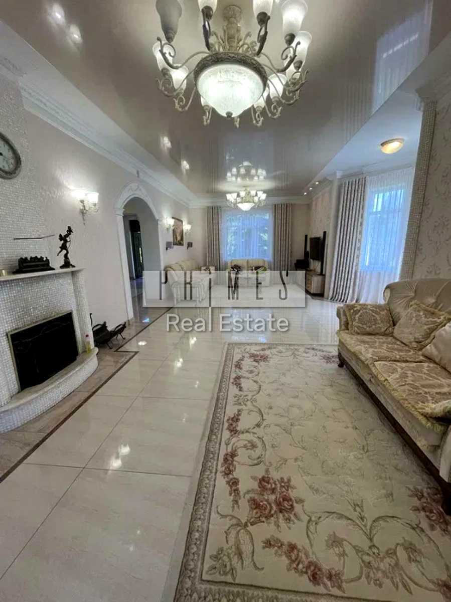 1877757387131138