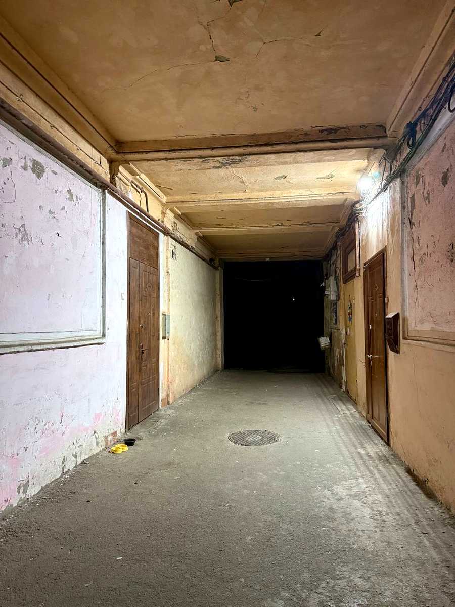 1877757398425614