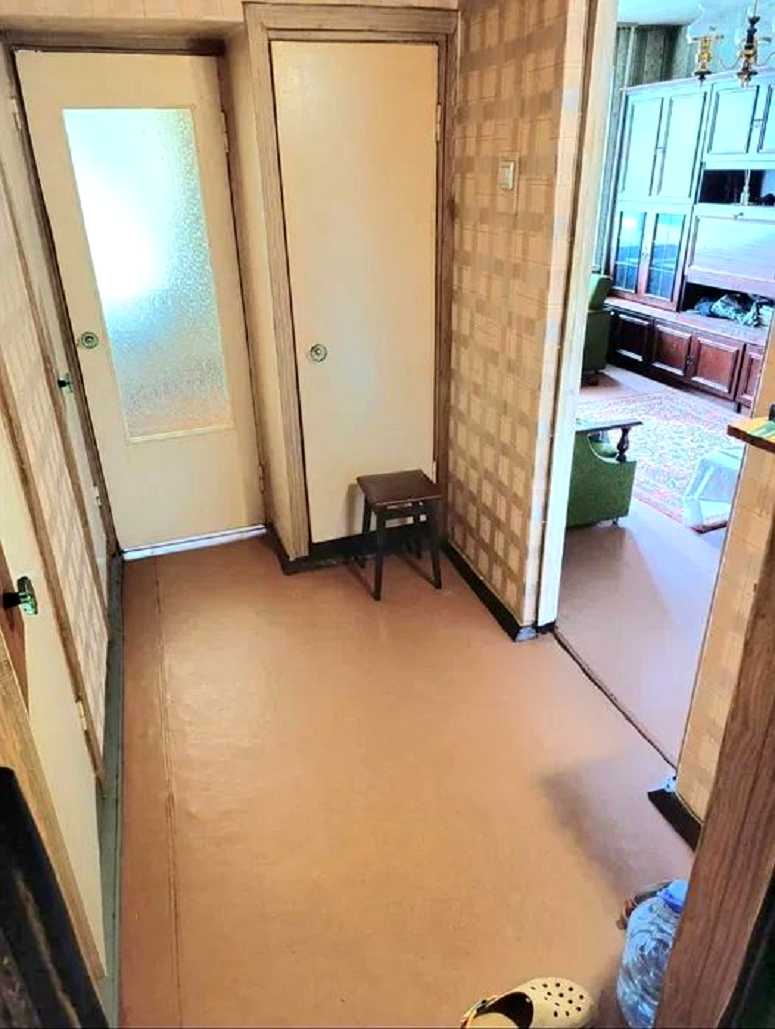 1877757806178232
