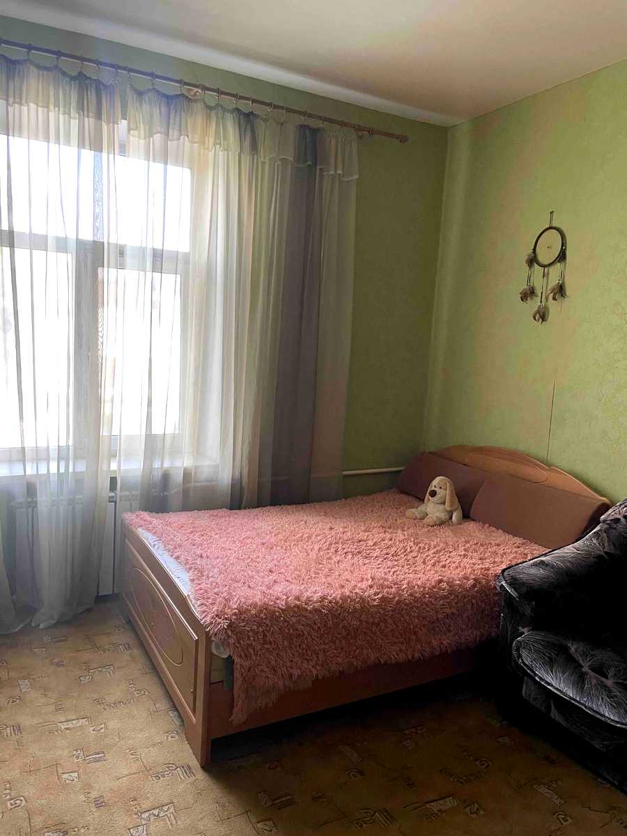 1877758021807921
