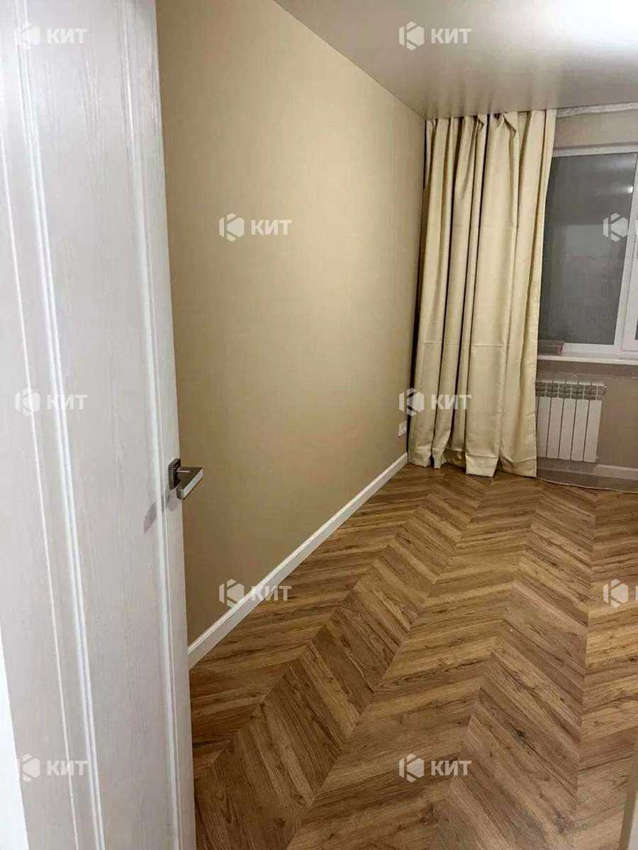 1877758052092820