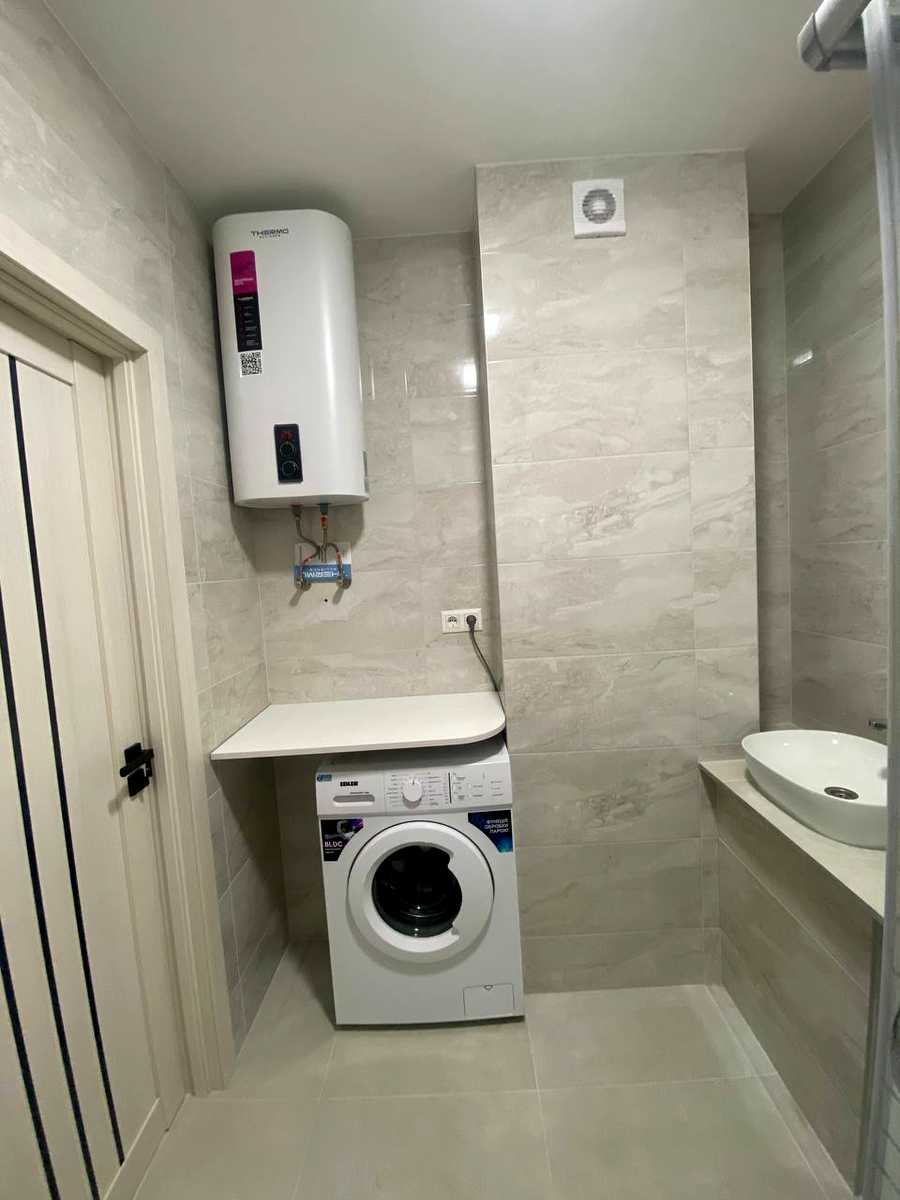 1877758514524072