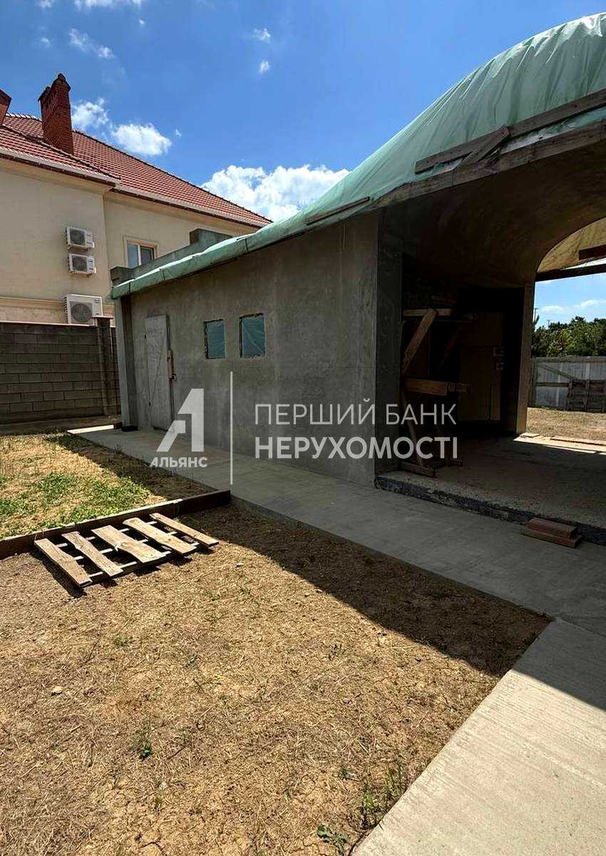 Будинок за адресою вул. Академіка Корольова (площа 400 м²) - фото 3 Будинок за адресою вул. Академіка Корольова (площа 400 м²) - Atlanta.ua - фото 3