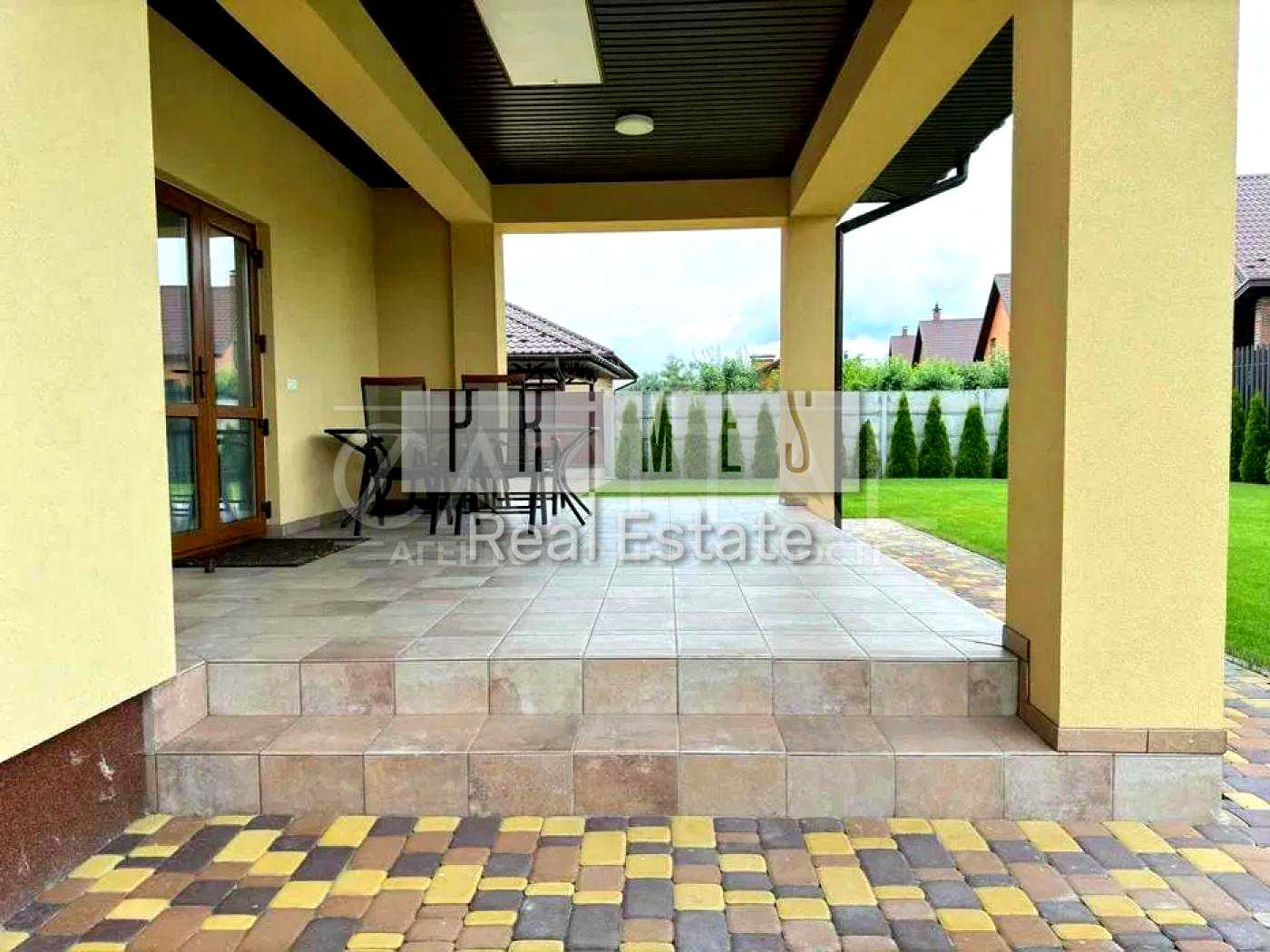 1877759207975605