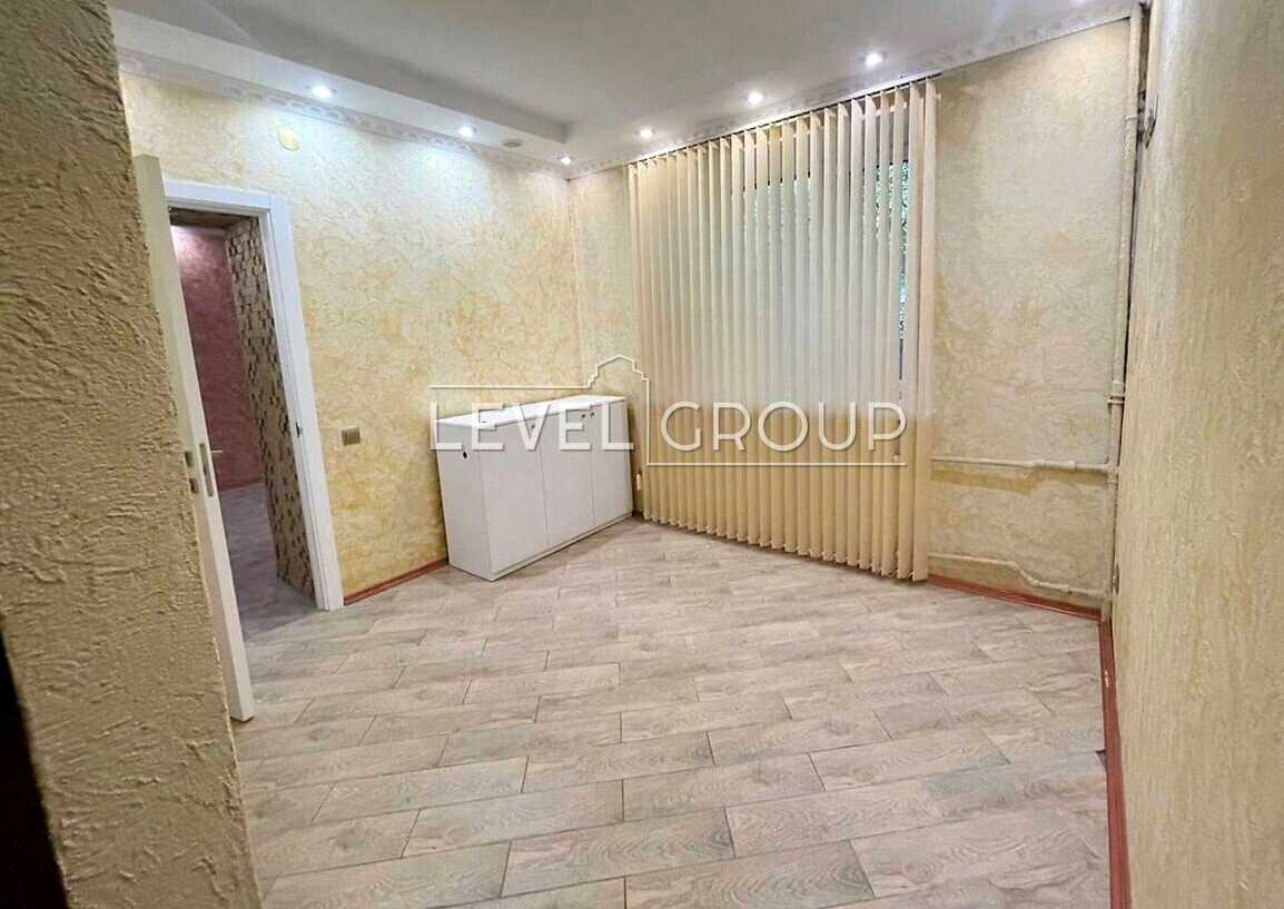 1877759417042514