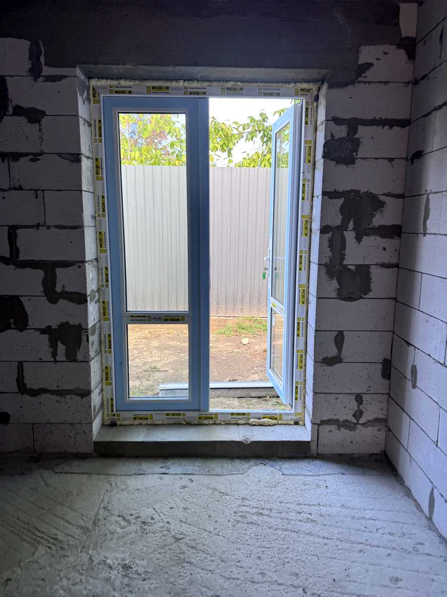 1877760693183308