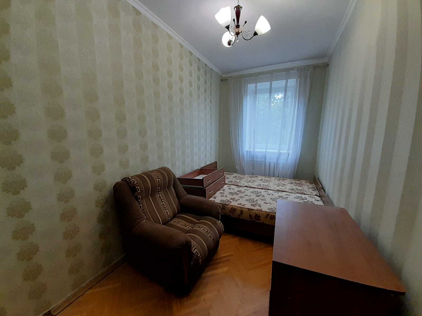 1877760753854888