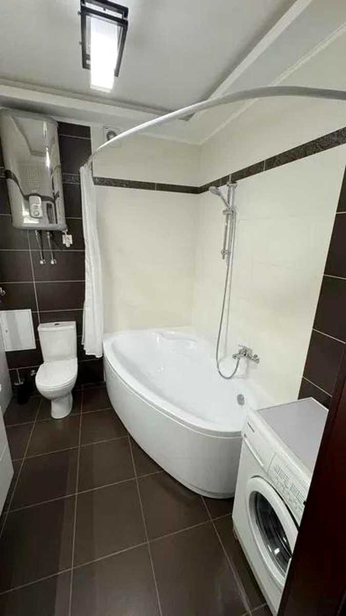 1877761090784817