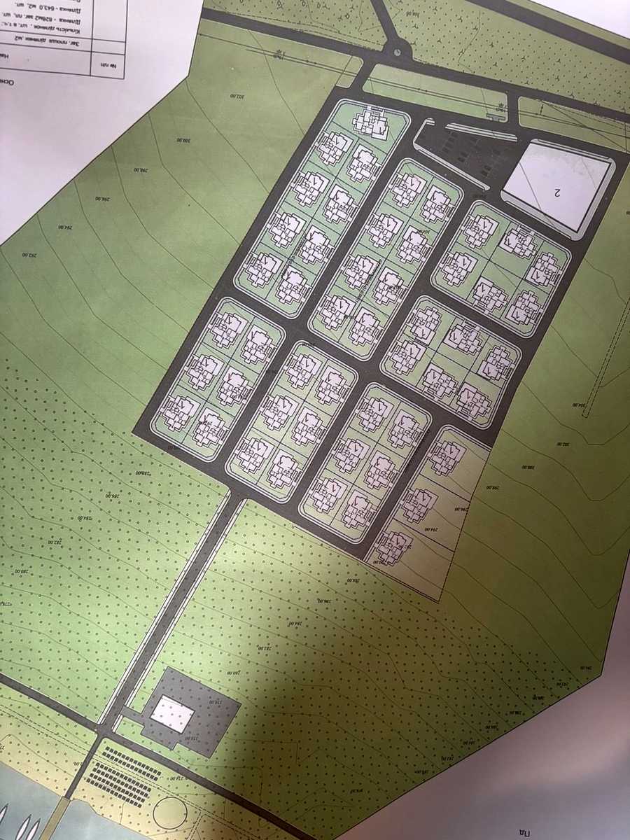 1877761823634258
