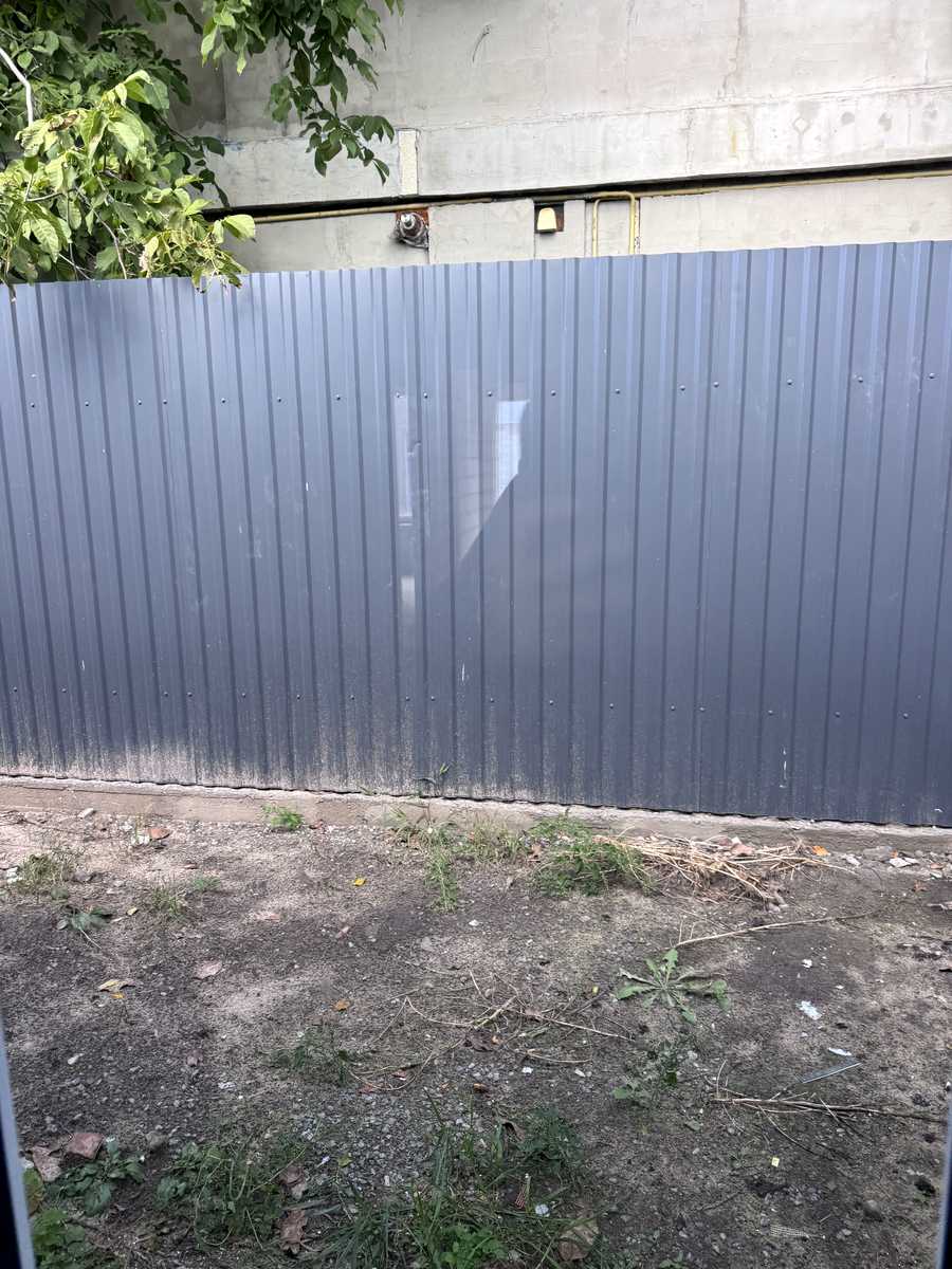 1877763128372589