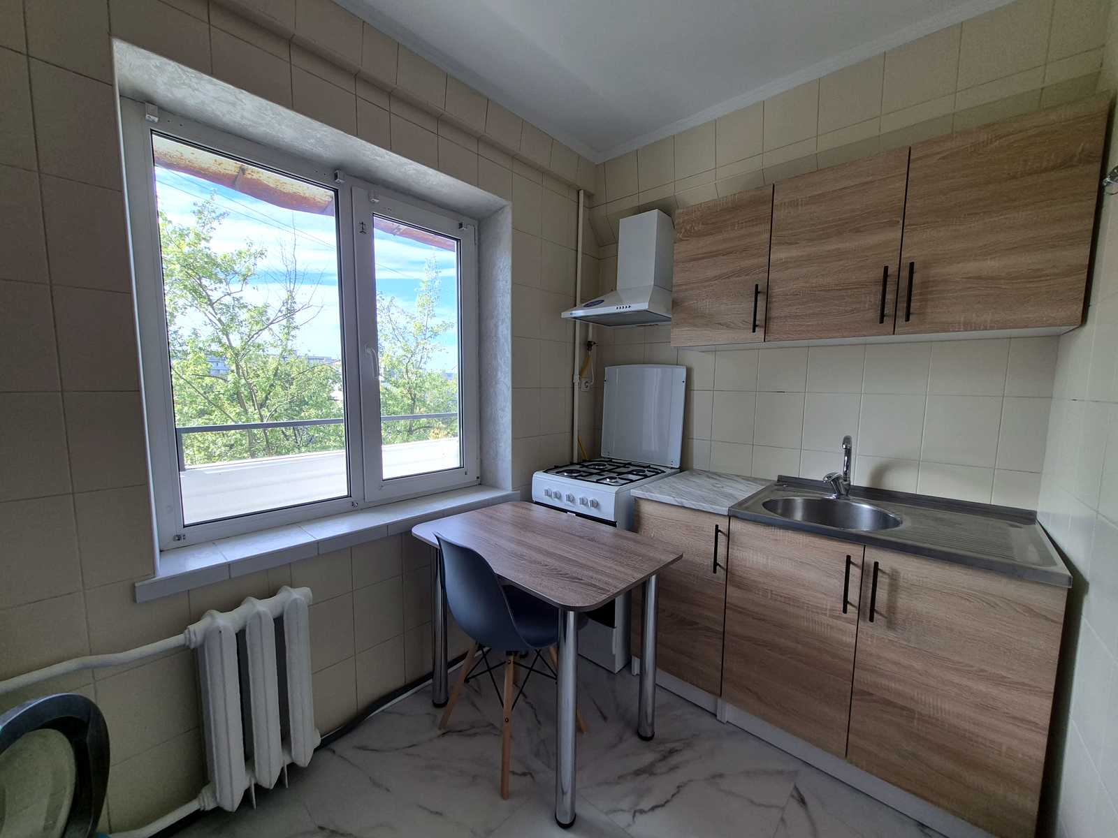 1877763449544337