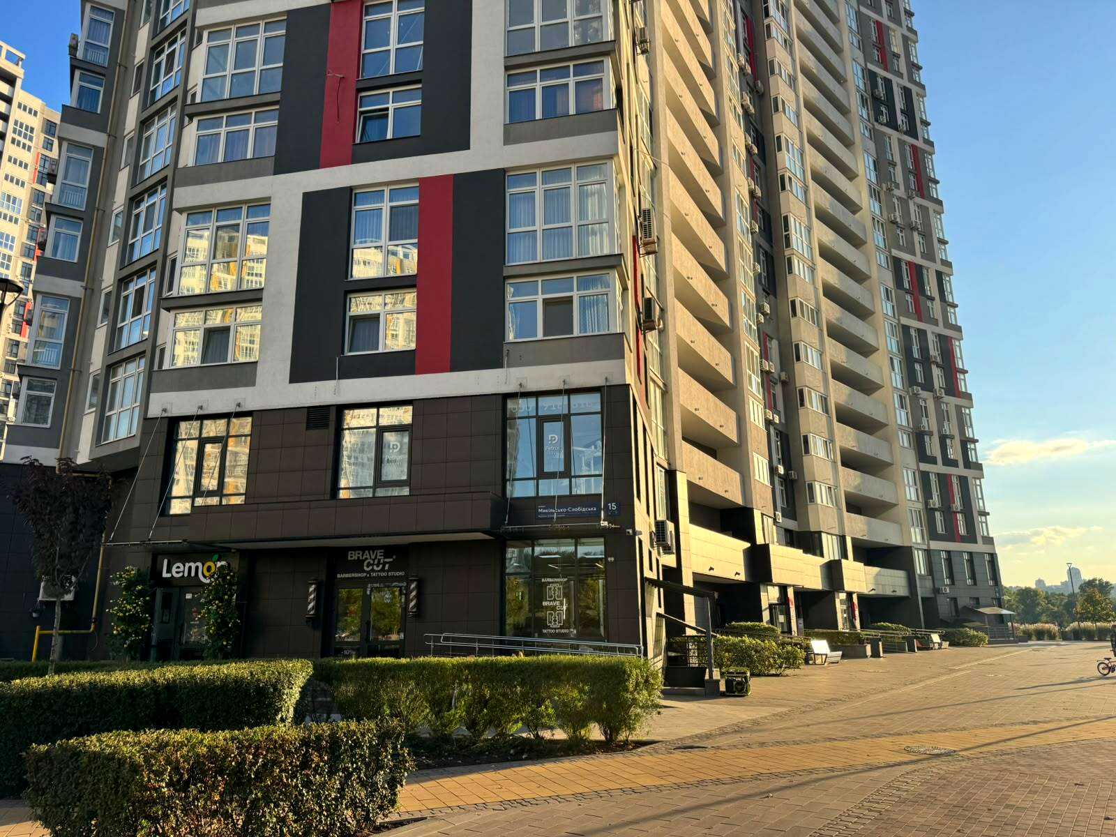 1877763567482877
