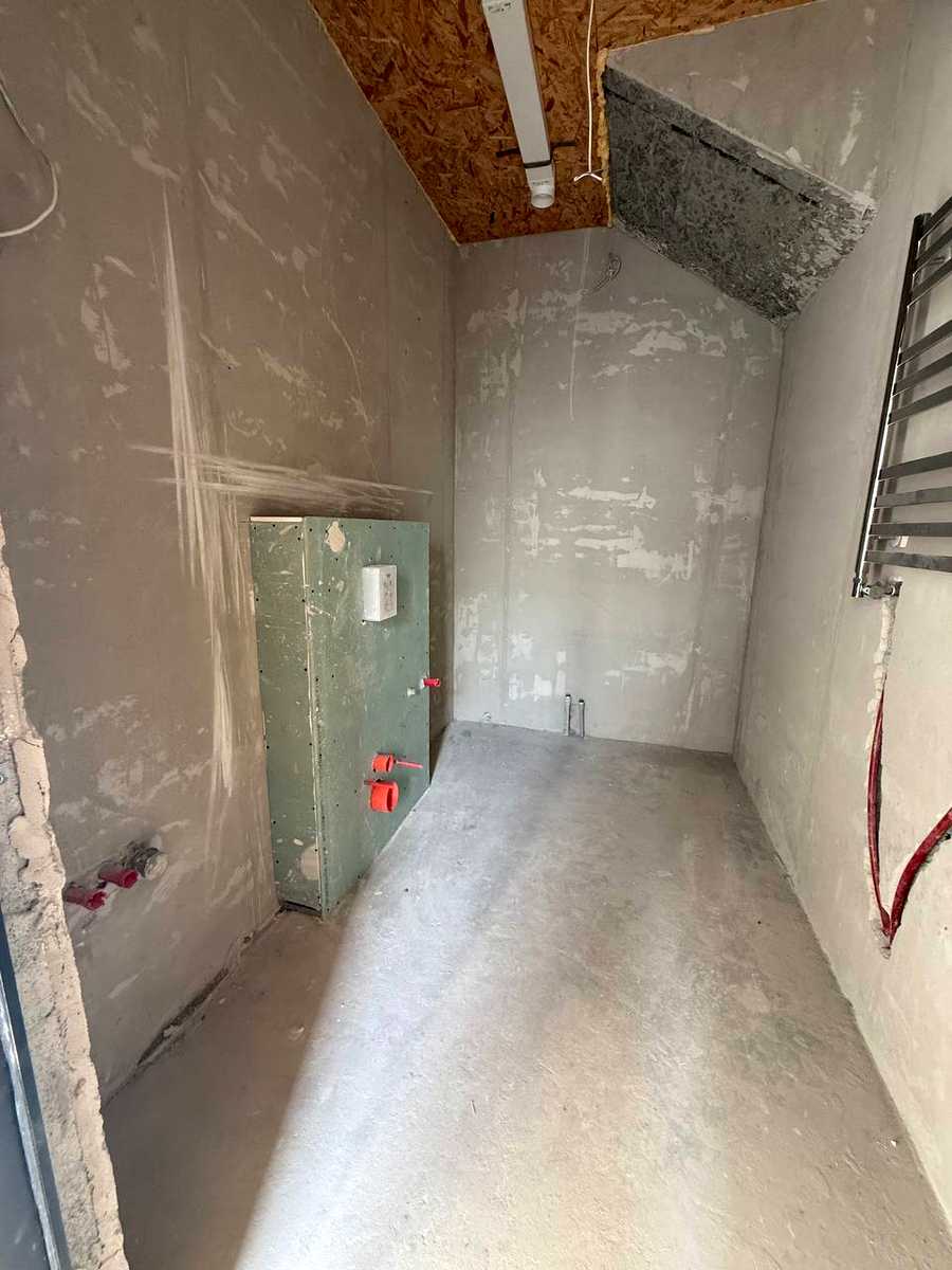 1877764678174468
