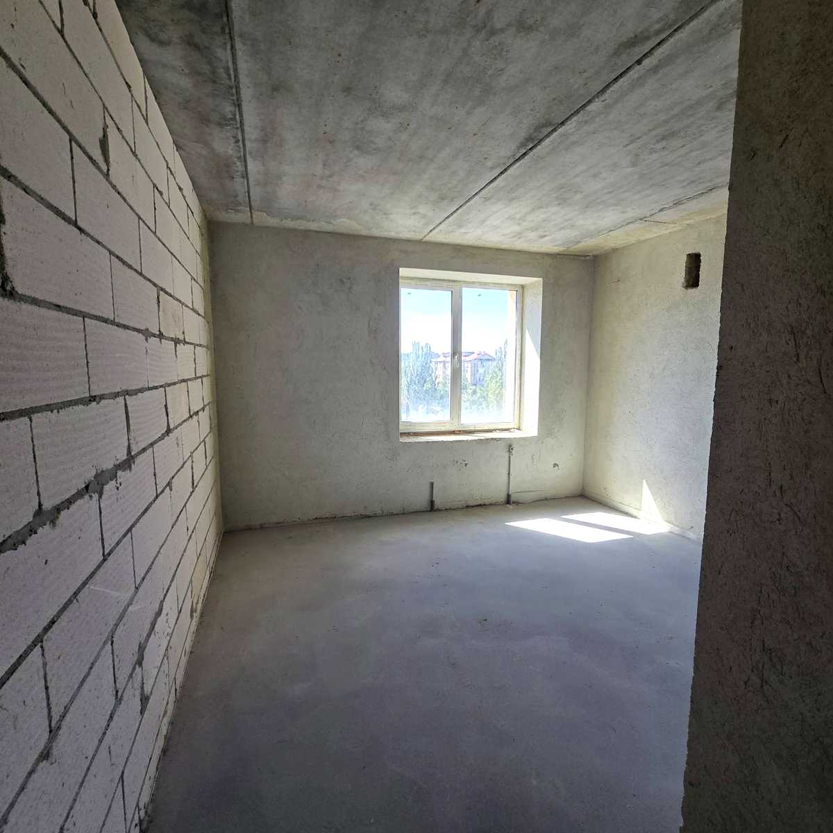 1877765826166847