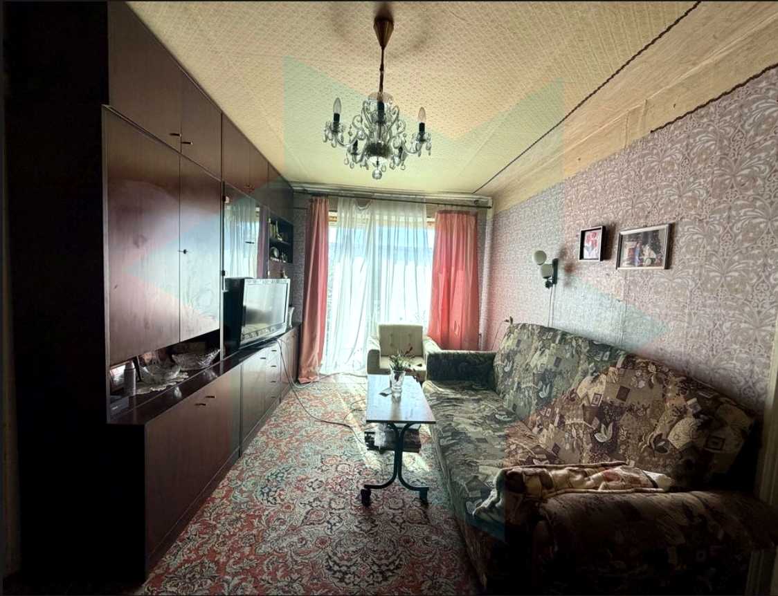 1877765965620663