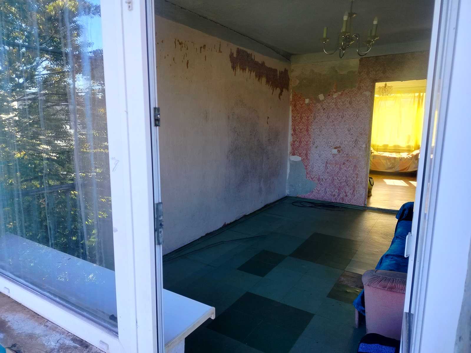 1877766780116392