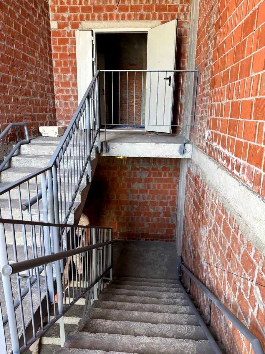 1877766871827339