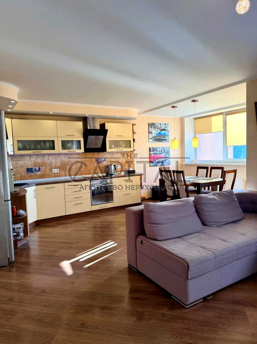 1877768723023865