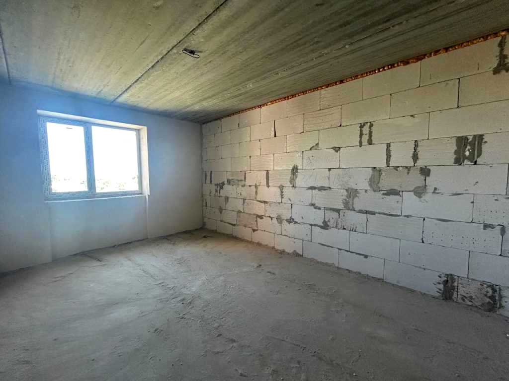 1877769140325852