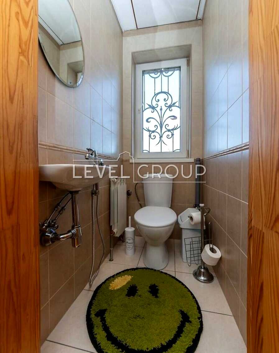 1877769658788285