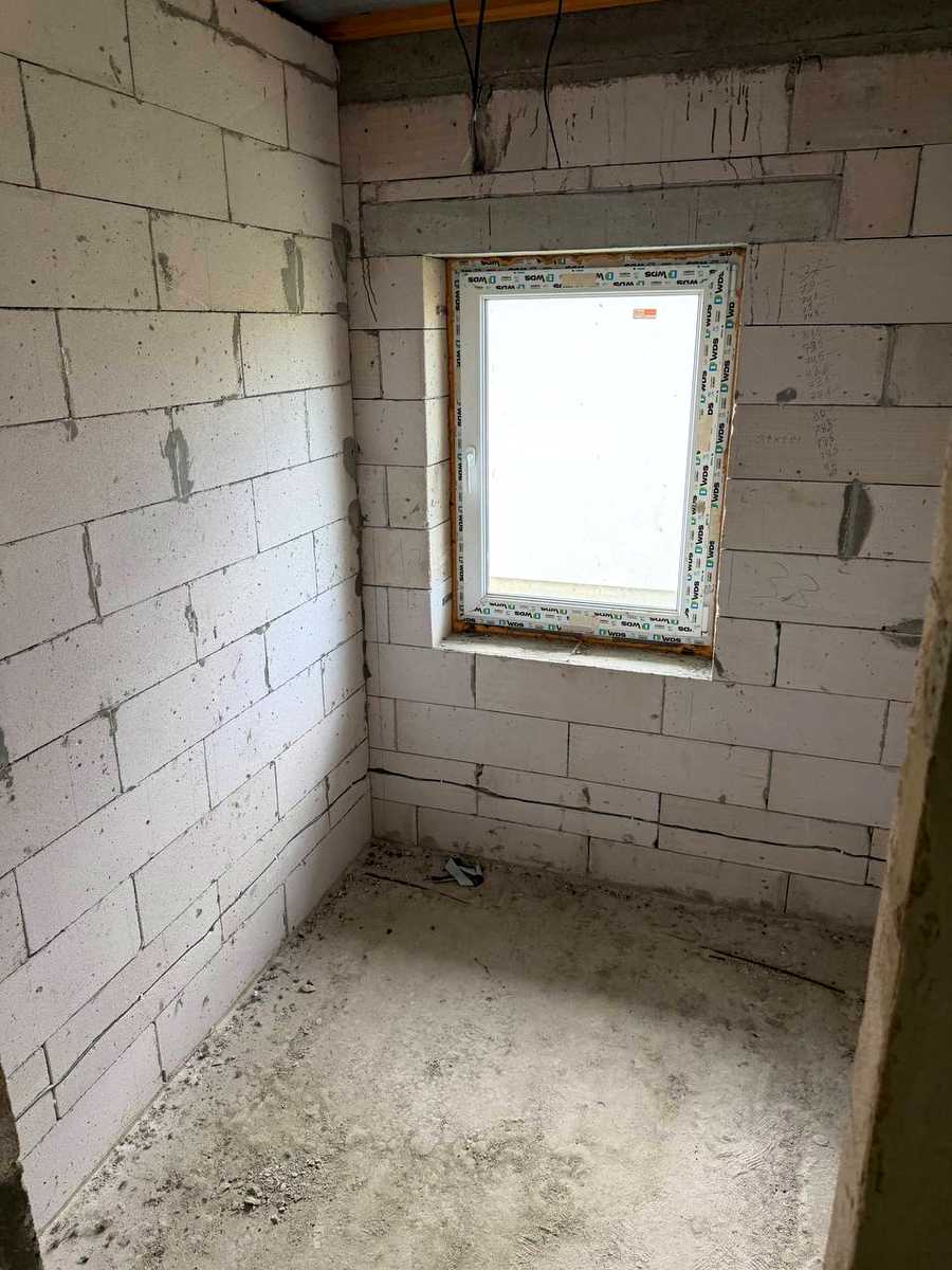 1877769710598129