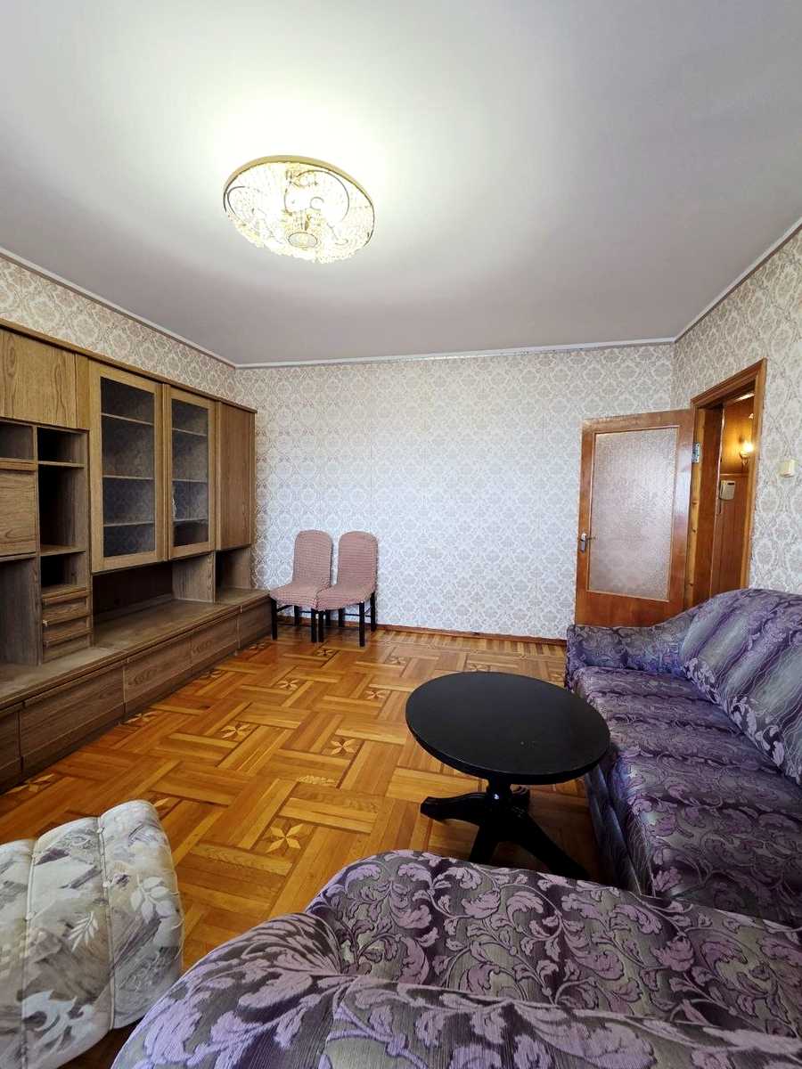 1877770579073225