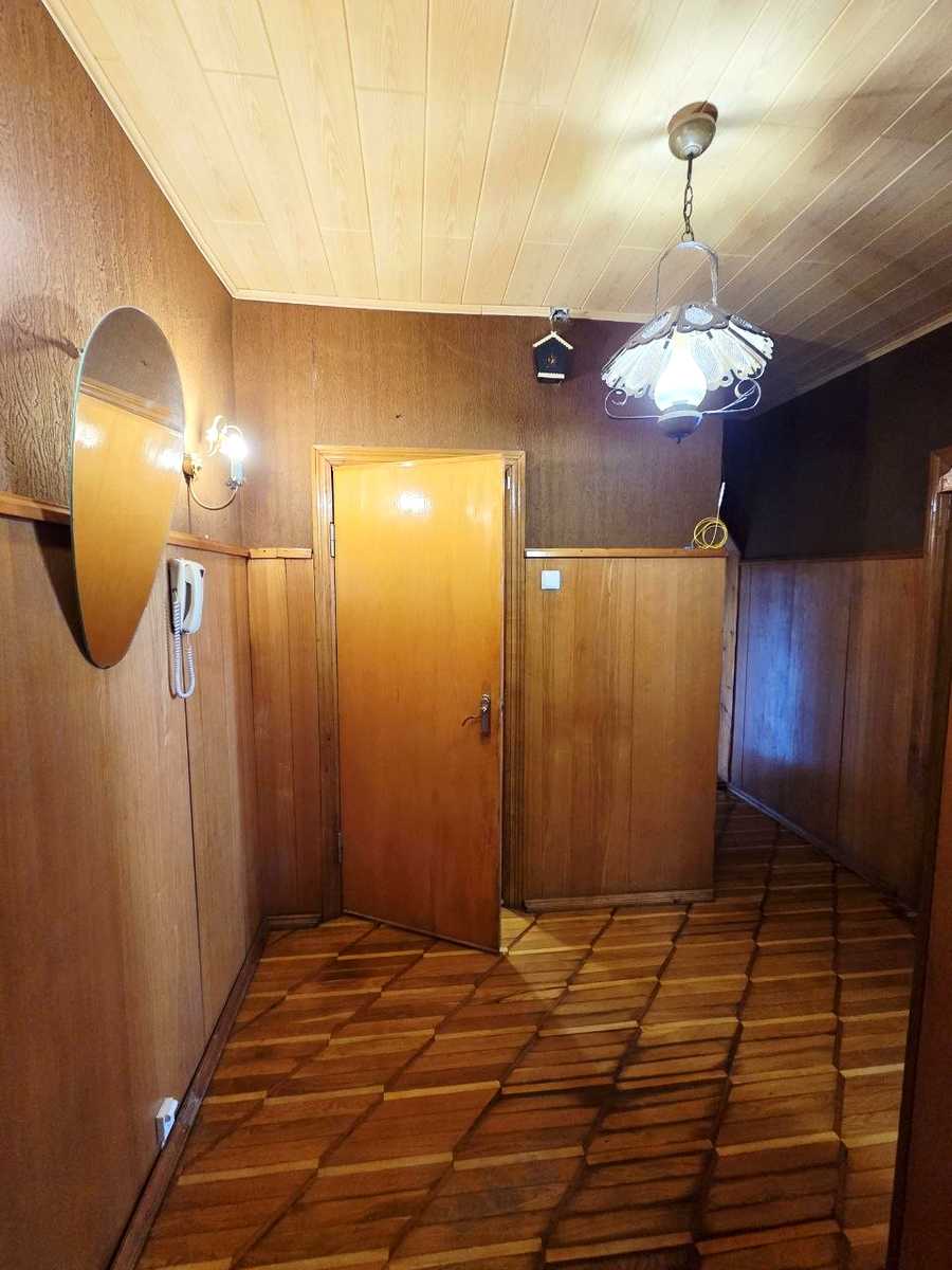 1877770579463590