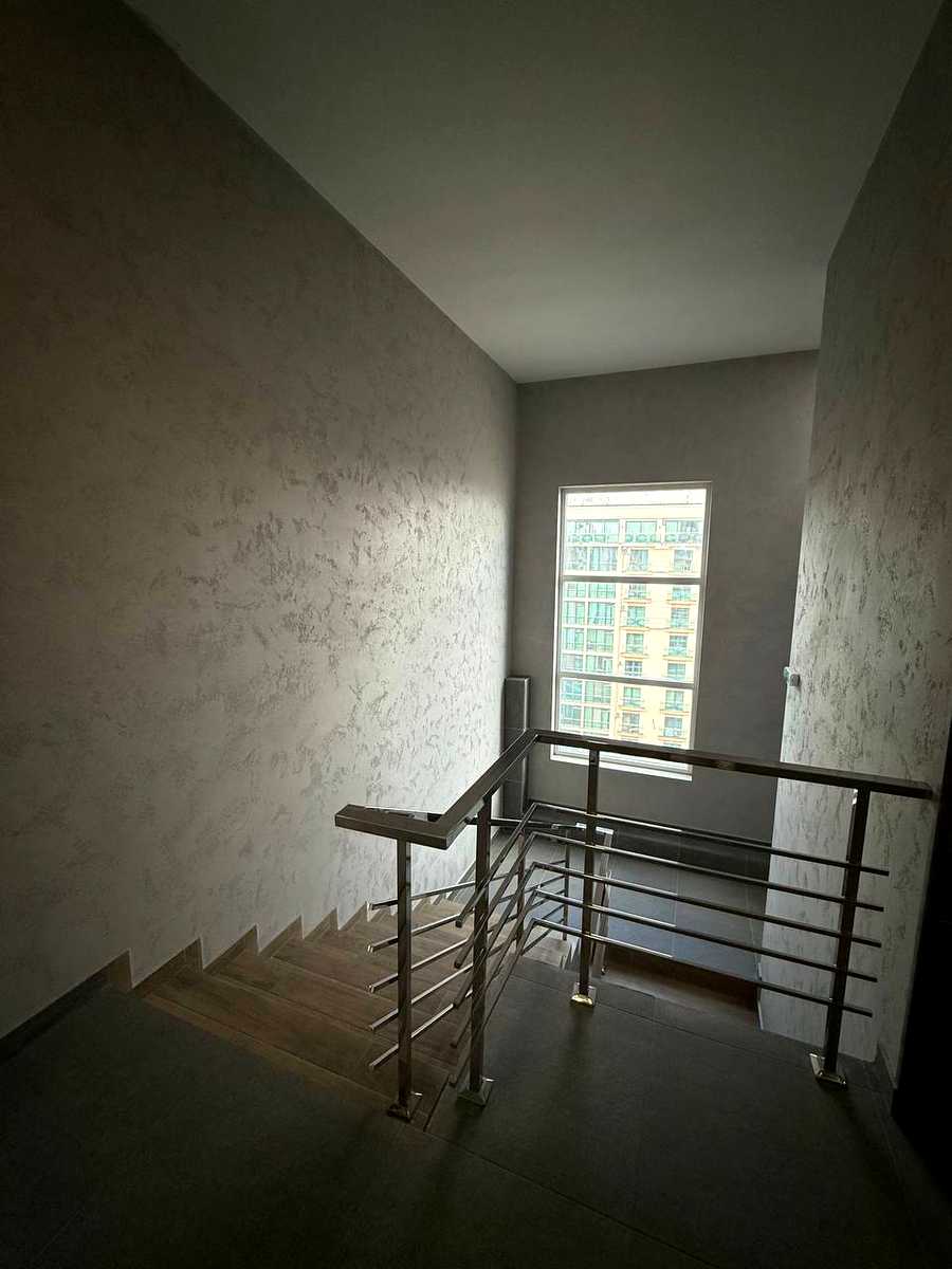 1877775872052444