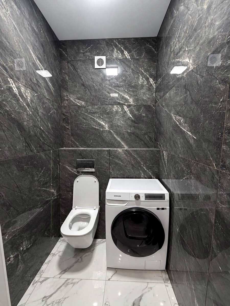 1877777667686067