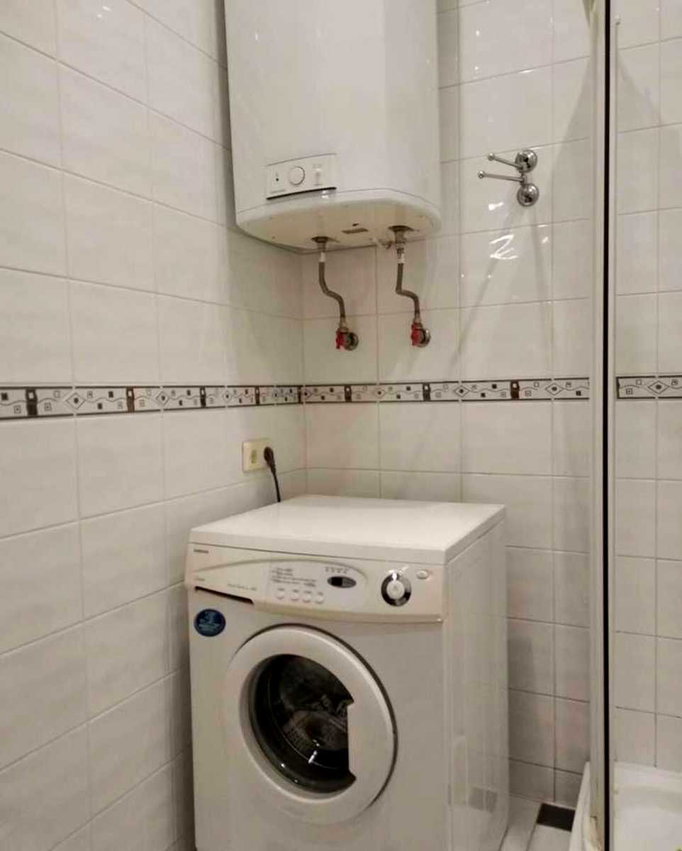 1877779518929010
