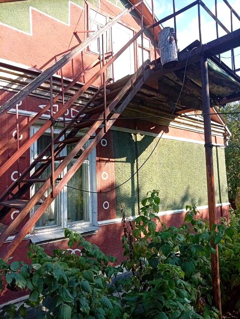 1877779960509453