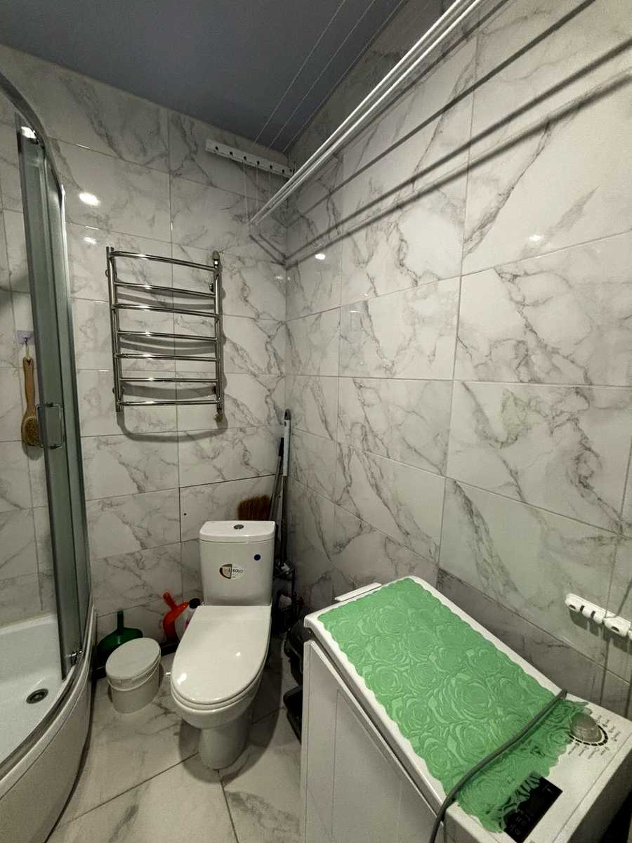 1877783356205340