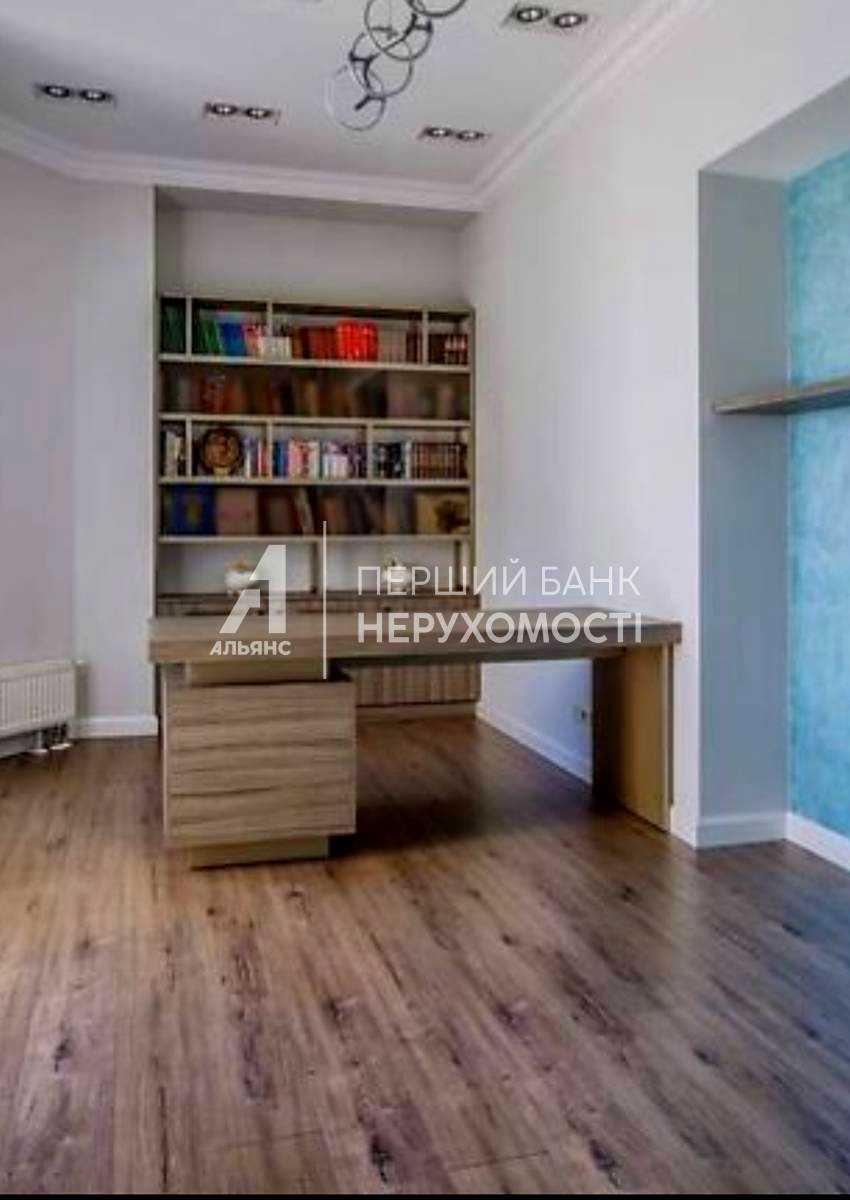 Дом по адресу ул. Степовая (площадь 585 м²) - imageAlt 25 Дом по адресу ул. Степовая (площадь 585 м²) - Atlanta.ua - imageAlt 25